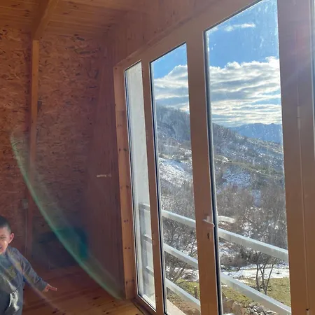 Gerendaház Qafe-murrize,