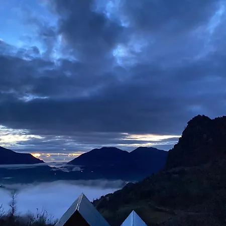 Lodge Qafe-murrize, Tirana